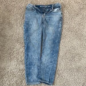 Cat & Jack Women's Washed Blue Ankle Jeans